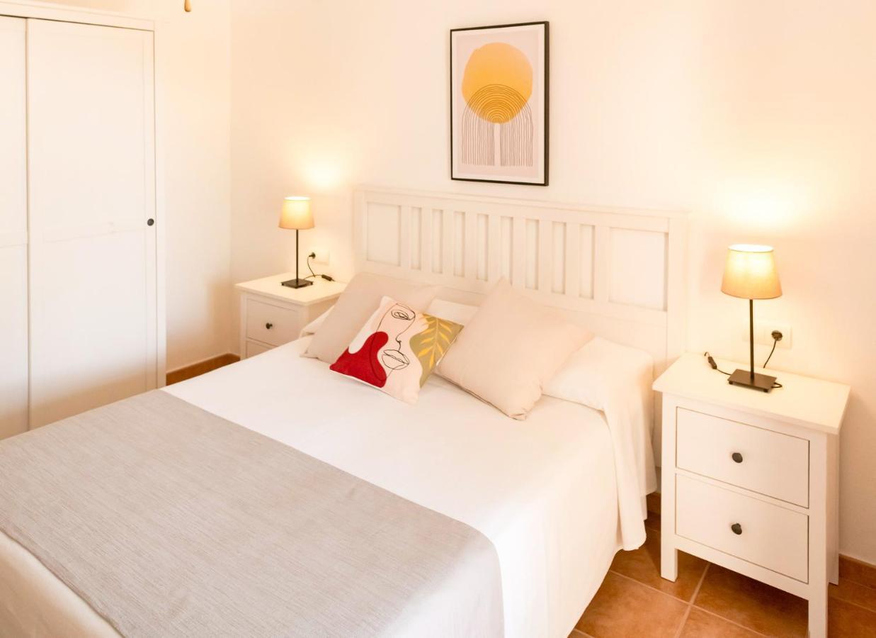 Apartamentos El Pino - Formentera Break エス・カロ エクステリア 写真
